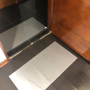 Sticky Mat - cartón con 300 láminas, 90 x 45 cm, color gris
